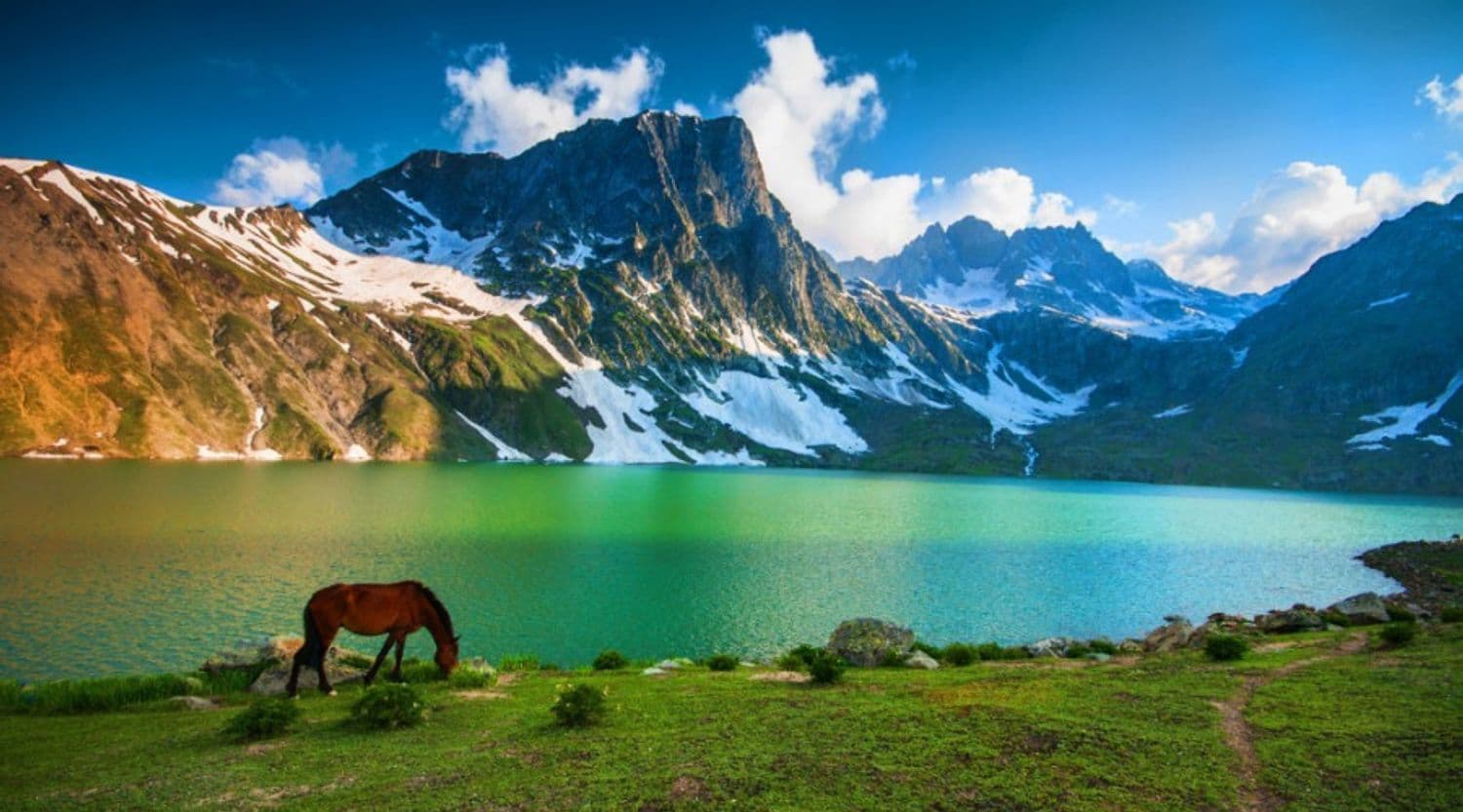 Summer Kashmir Valley Retreat